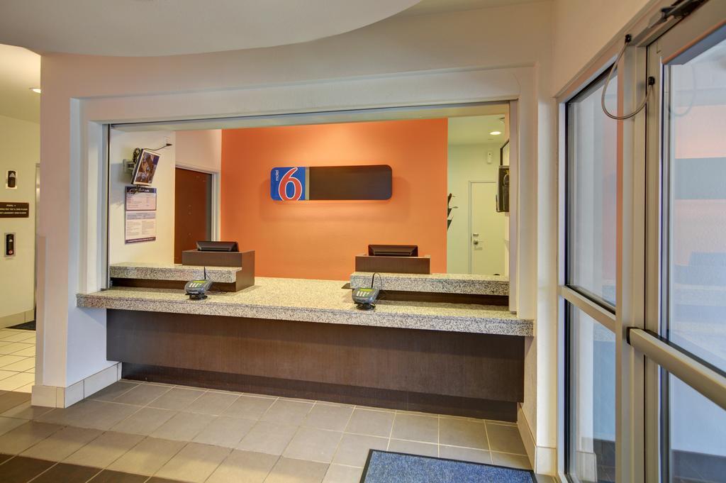 Motel 6-Roanoke, Tx - Northlake - Speedway Exterior foto