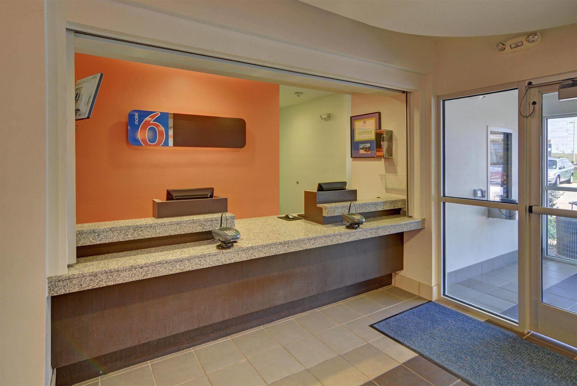 Motel 6-Roanoke, Tx - Northlake - Speedway Exterior foto