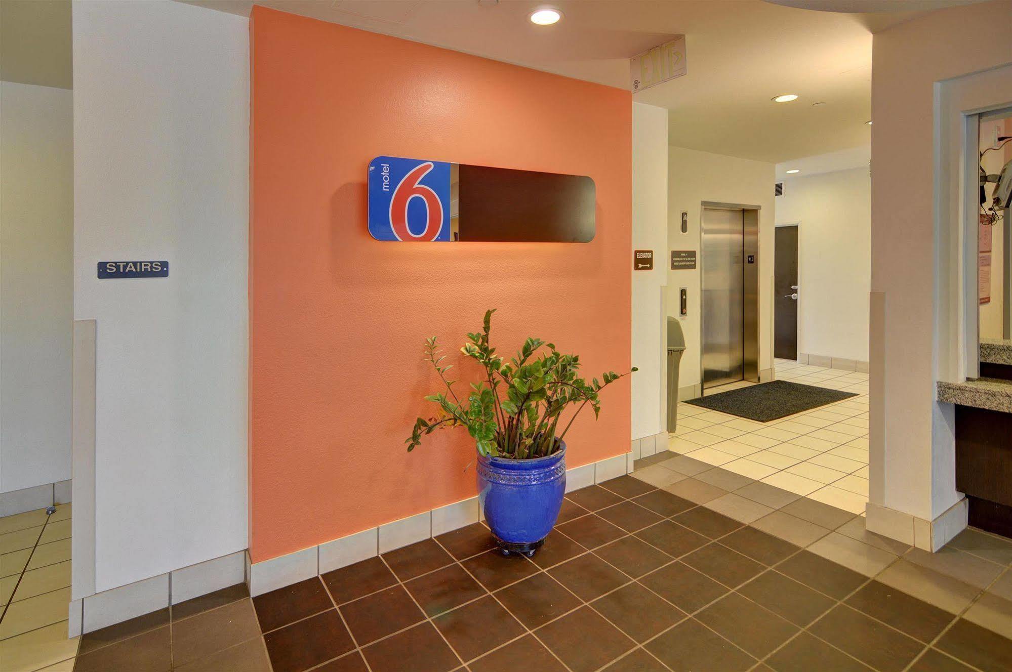 Motel 6-Roanoke, Tx - Northlake - Speedway Exterior foto